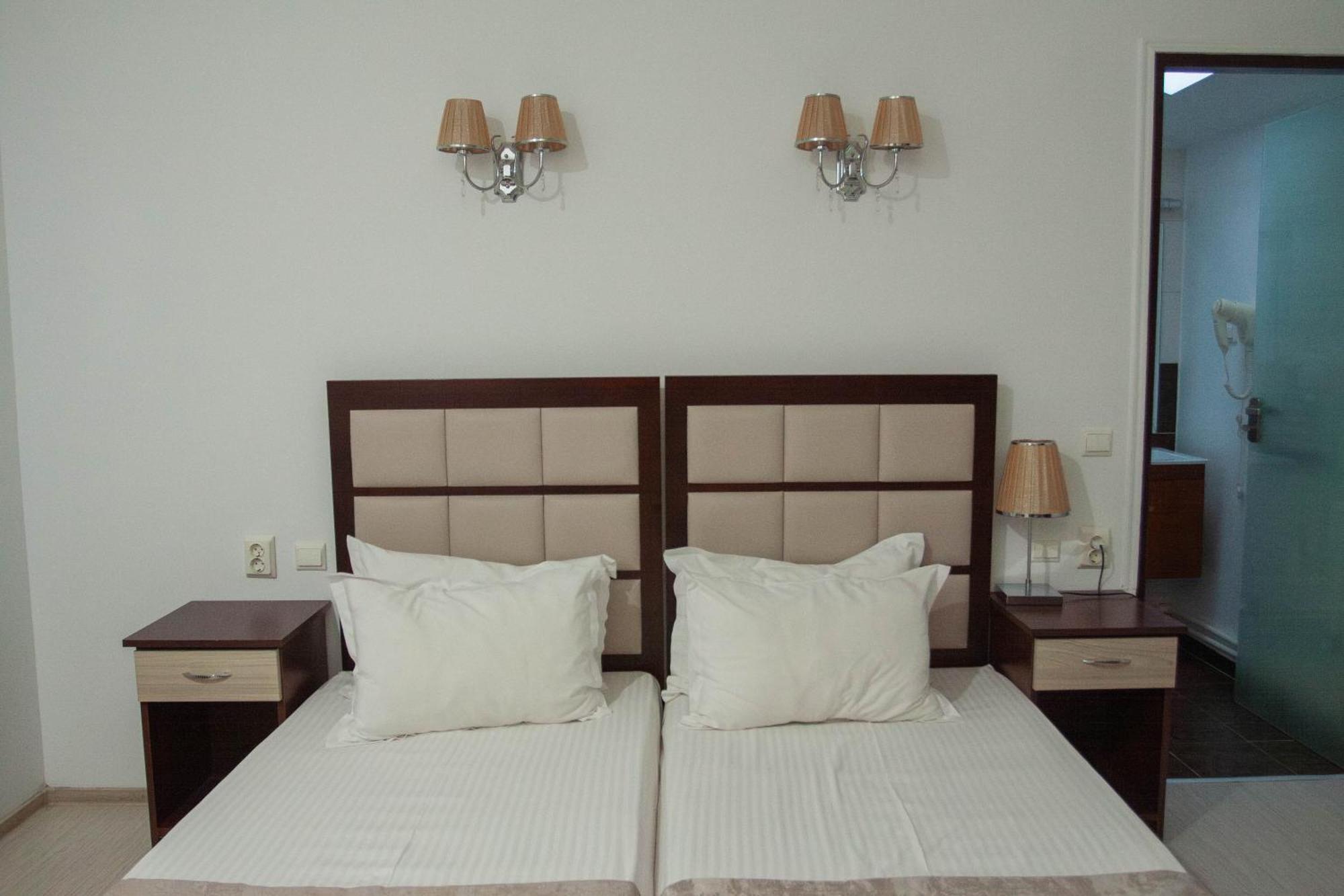 Steaua Apelor Family Resort Nufaru Esterno foto