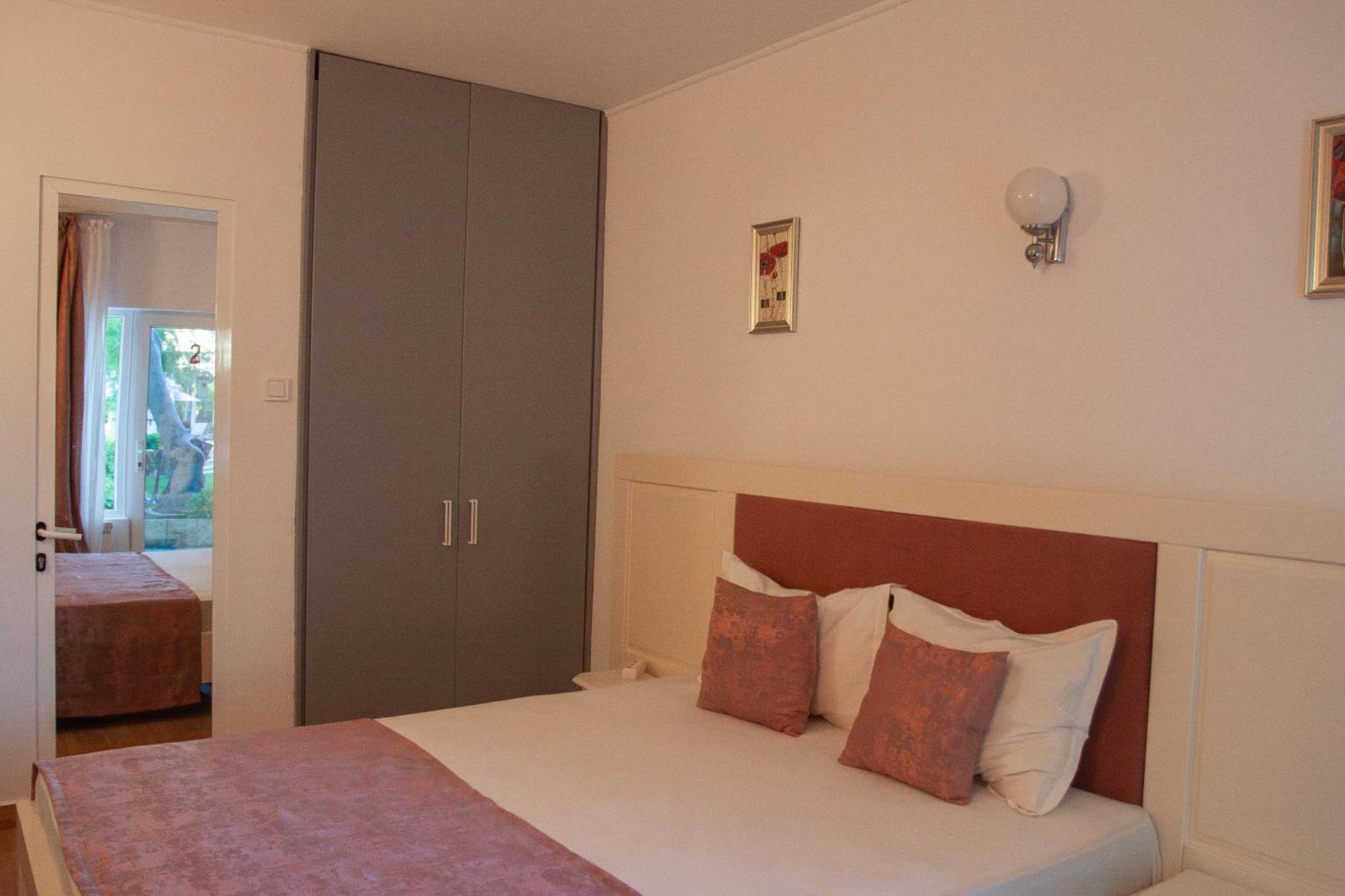 Steaua Apelor Family Resort Nufaru Esterno foto