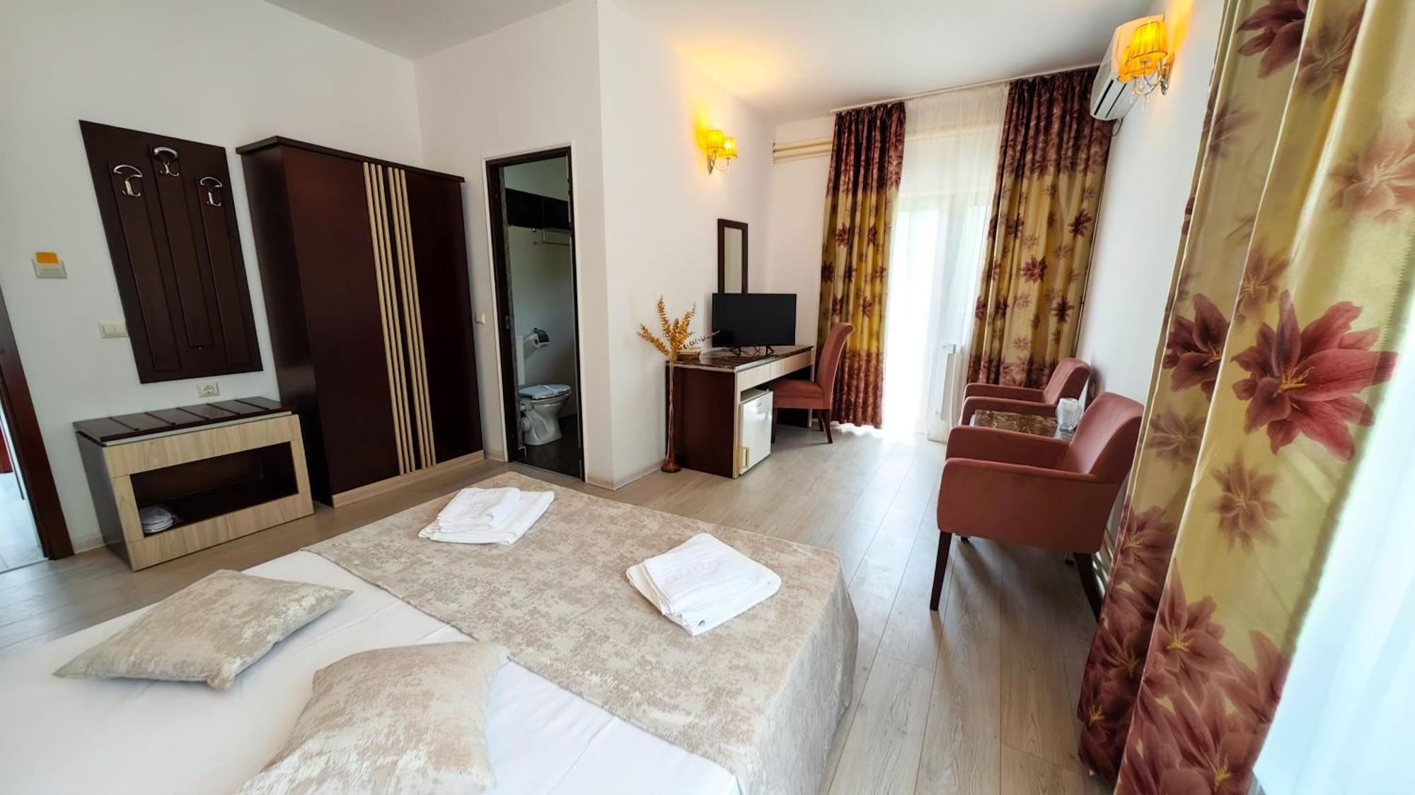 Steaua Apelor Family Resort Nufaru Esterno foto