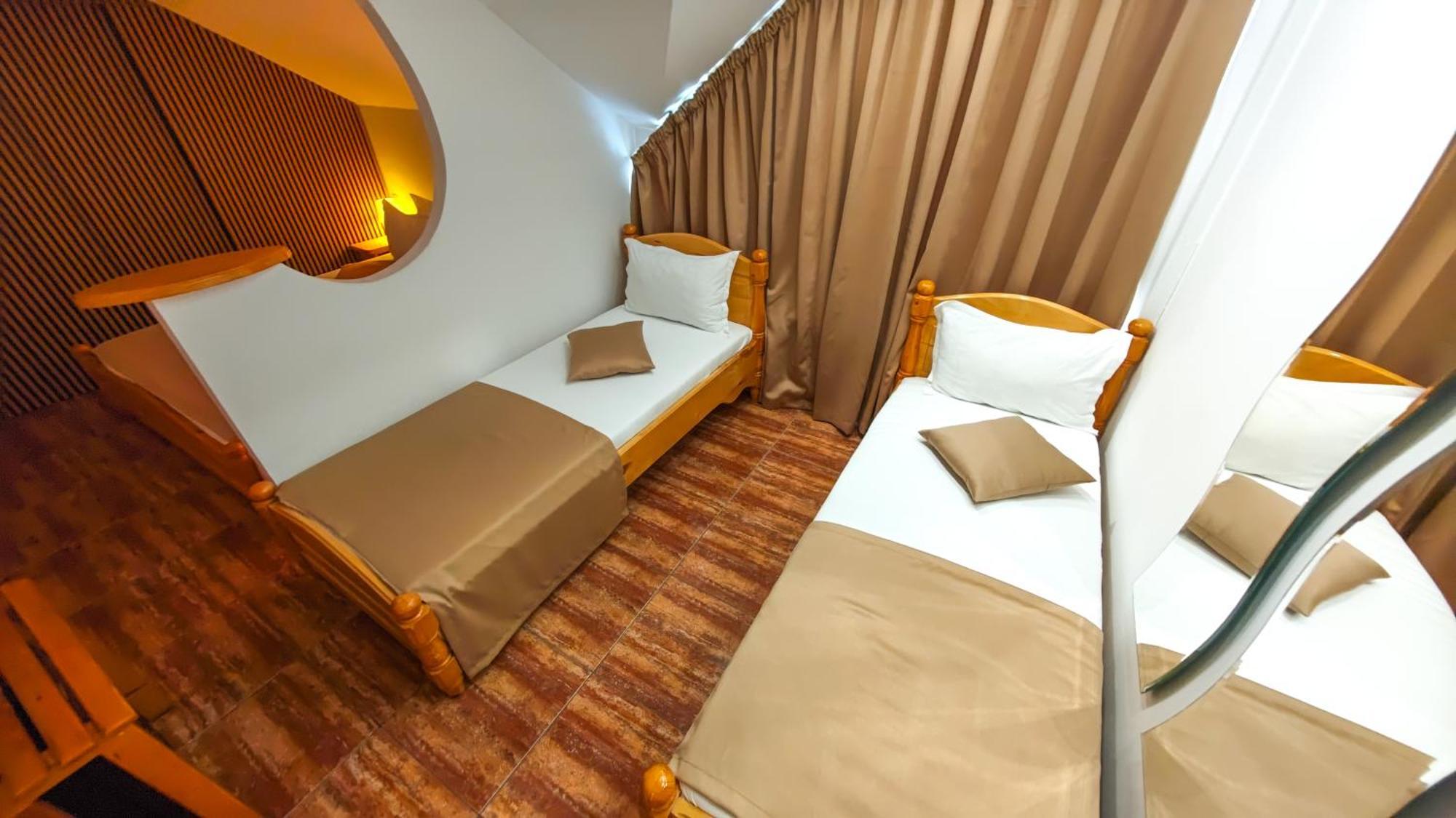 Steaua Apelor Family Resort Nufaru Esterno foto