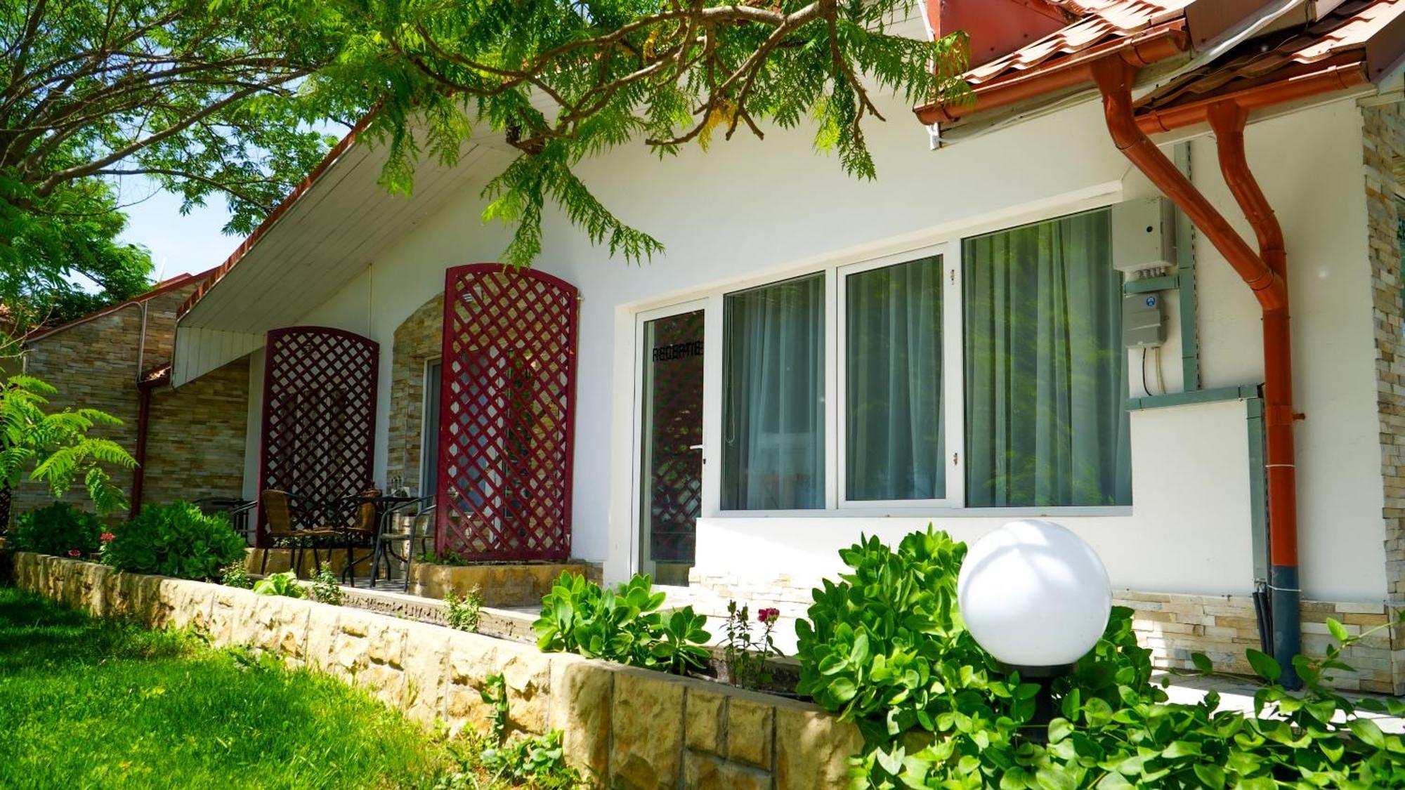 Steaua Apelor Family Resort Nufaru Esterno foto